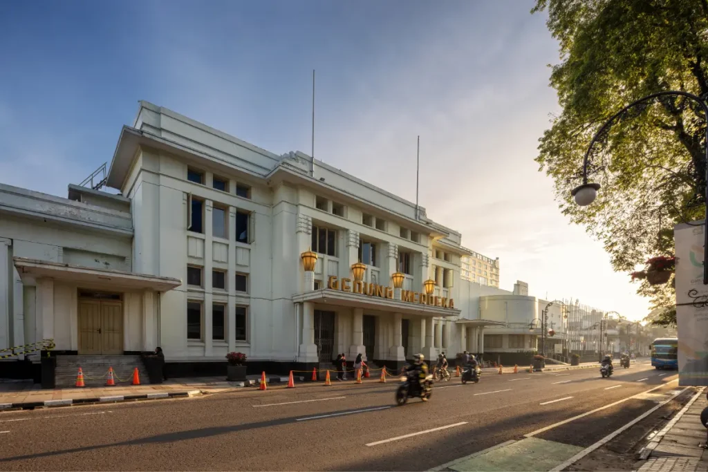 travel-garut-bandung